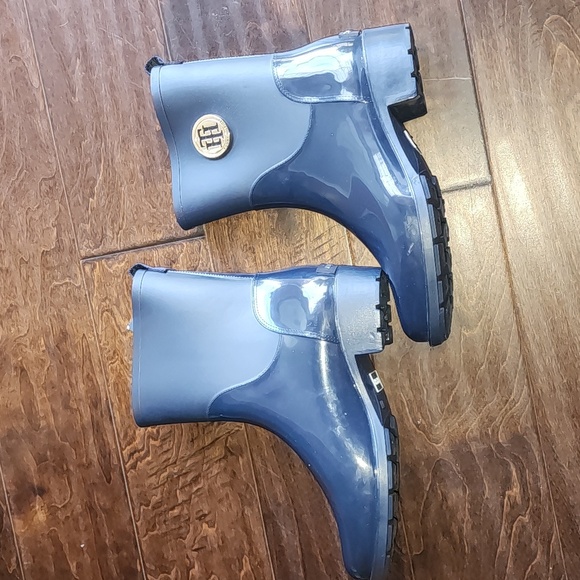 Tommy Hilfiger Kippa Rain Boots Women Size 7 Blue | eBay New Tommy Hilfiger Navy Kippa Rain Boots, Sz. 7